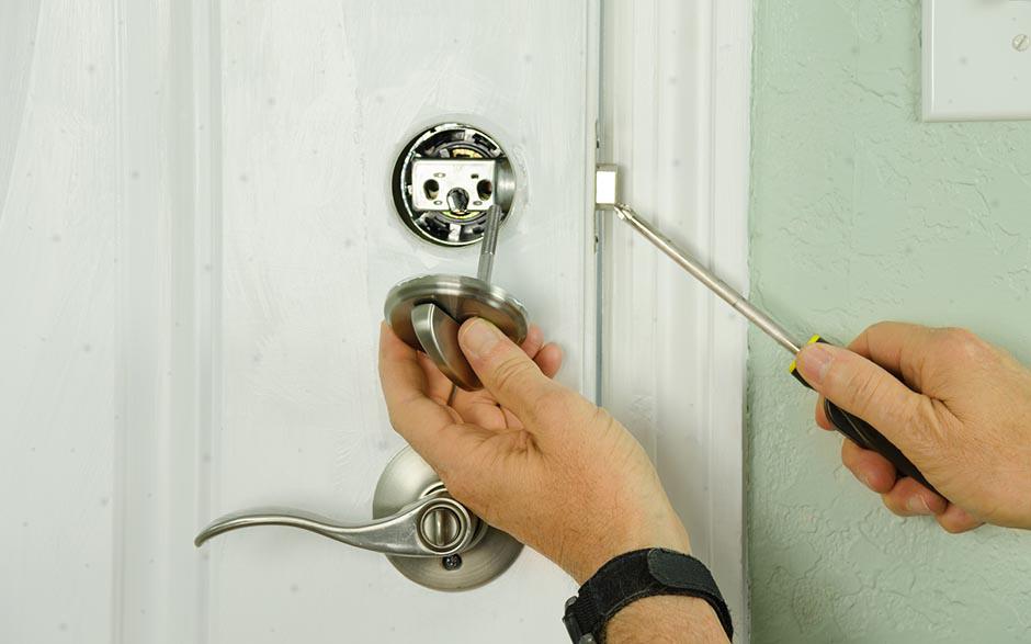 artisan serrurier ouverture de porte Paris